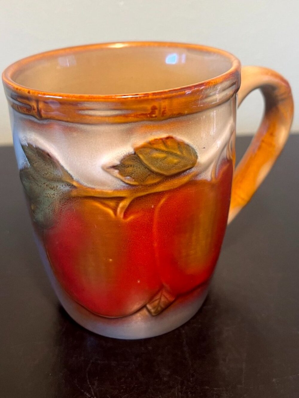 VTG Embossed Red Apples Stoneware Coffee Mug Faux Bamboo Handle 17oz Farmhouse